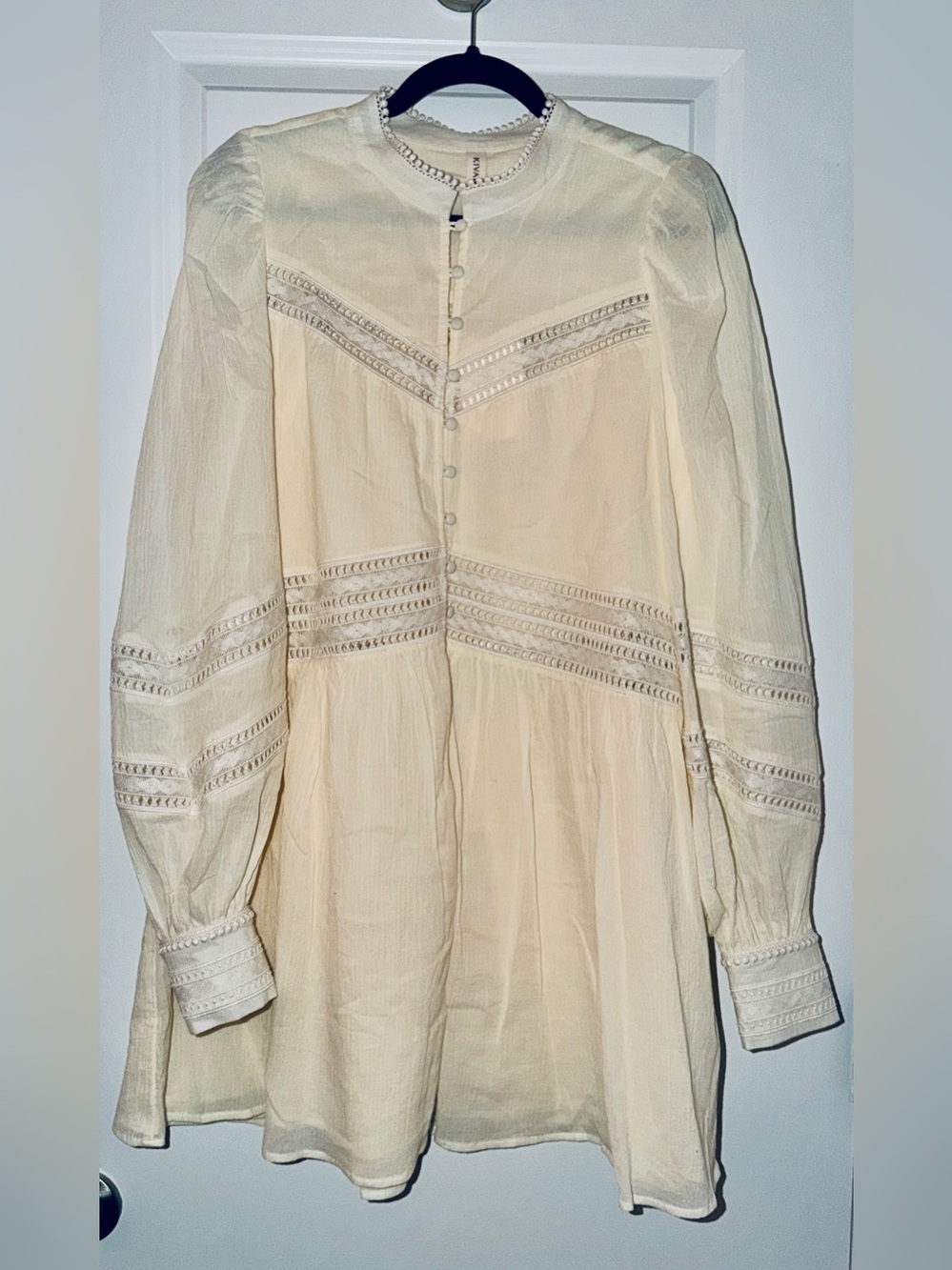 Kivari Tana Mini Dress - Cream Lace-Trim Boho - Picture 4 of 6